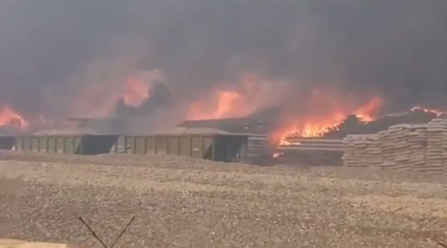 ВСЖД: ПОЖАР НА ВИХОРЕВСКОЙ МАШИННОЙ СТАНЦИИ НЕ ОТРАЗИТСЯ НА ДВИЖЕНИИ ПОЕЗДОВ (ВИДЕО)